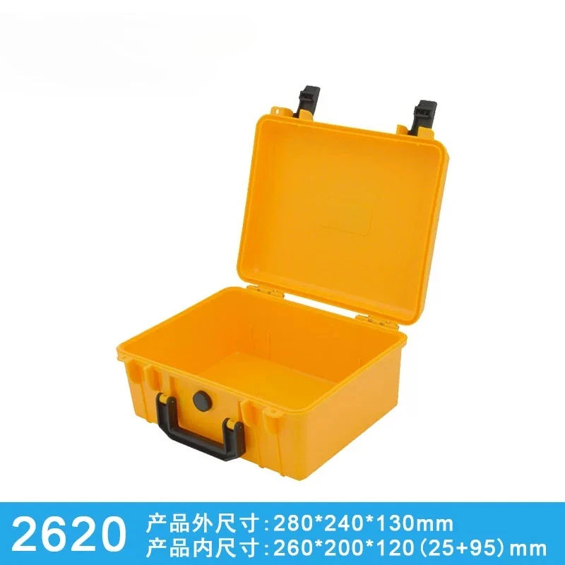 boîtes rangement réutilisables plastique rouge vert bleu jaune noir poignées intérieur mousse moderne robuste
