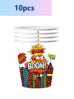 assiettes jetables multicolores illustration ville pop art kaboom pow wow anniversaire événement festif