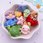 pendants animaux marins résine cartoon bleu vert rose poisson tortue crabe