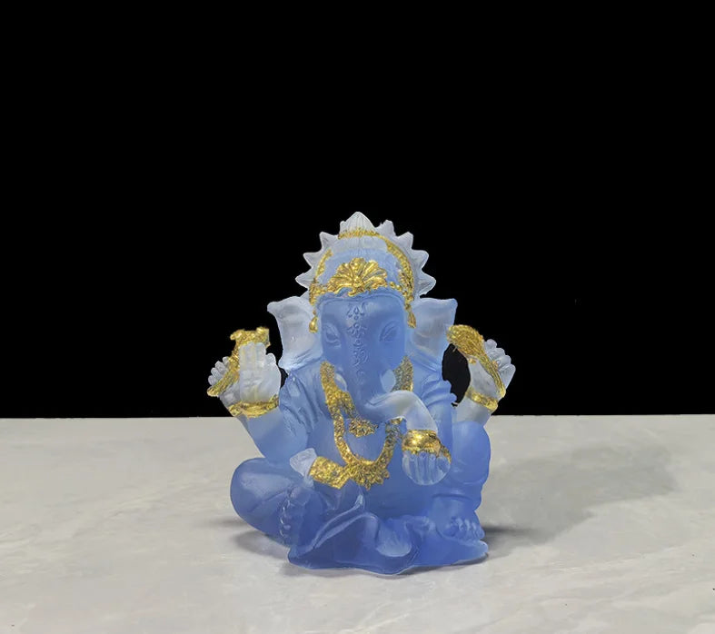 statue ganesha blanc détails dorés motif sculpté occasion mariage décoration intérieure traditionnelle hindoue