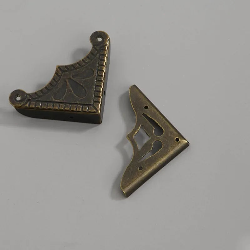 protections d'angle decoratives or bronze ornements floraux vintage fixations maison woodworking echangement