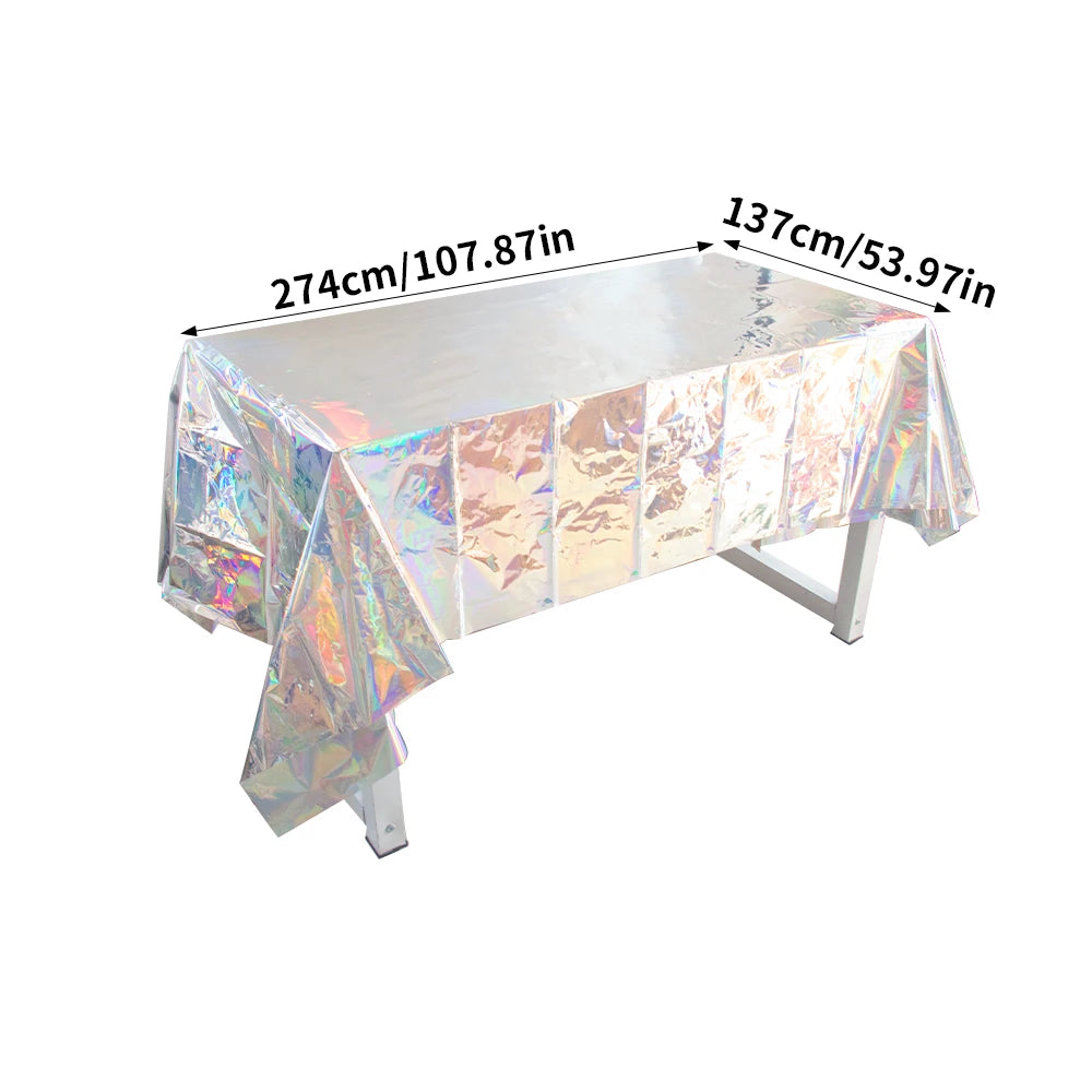 assiettes argent iridescentes gobelets serviettes nappe festive mariage anniversaire noel