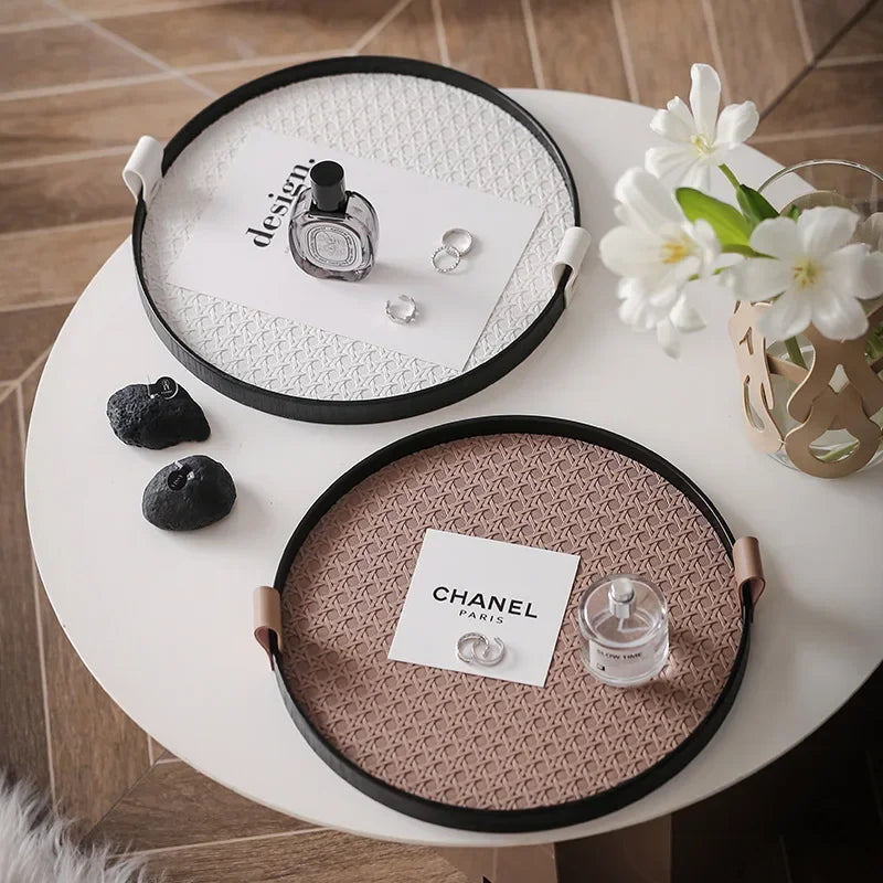 plateau decoratif cuir noir blanc rose gris cannage minimaliste poignees cuir imitation bijoux flacons