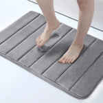 tapis bain antidérapant mousse mémoire forme absorbant eau lavable machine violet gris clair moderne
