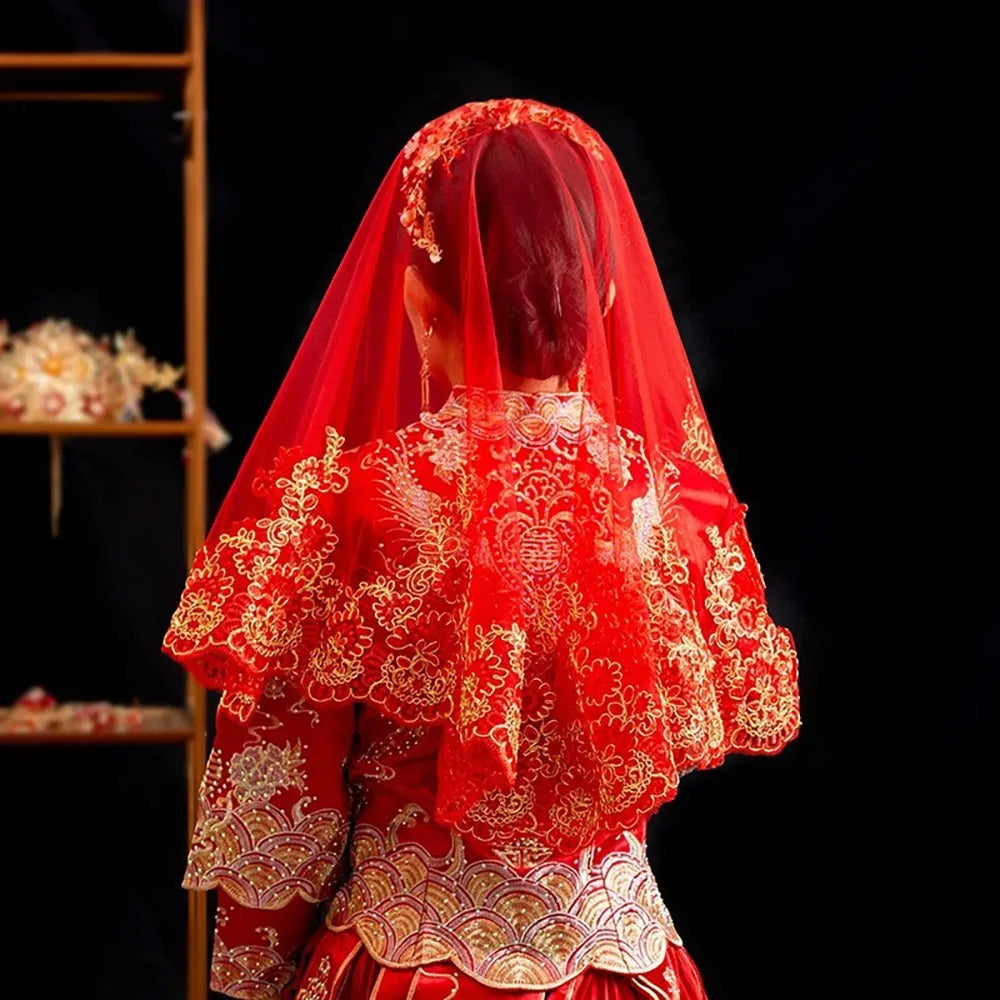voile mariage rouge broderie dorée ornements floraux classique traditionnel opacité 100x100cm