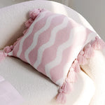 housse coussin forme lapin rose velours rayures blanches animal compagnie doux confortable décoration maison