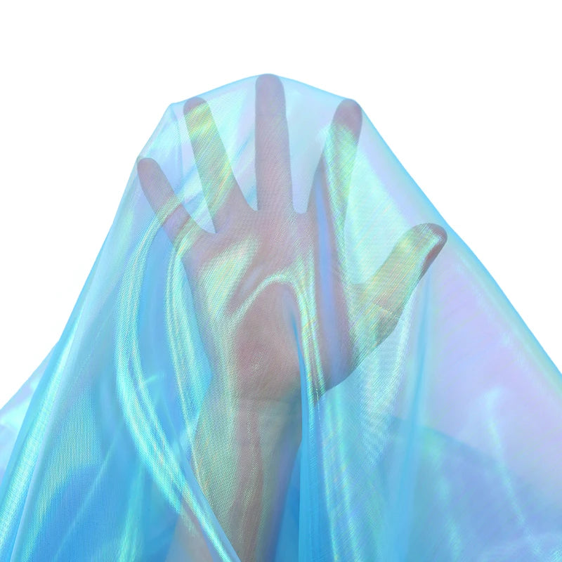 tissu iridescent multicolore rayures ondulées effet holographique semi transparent moderne élégant polyester respirant mètre