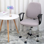 housse chaise moderne polyester coton gris rose bleu noir blanc vert triangles chiens textes