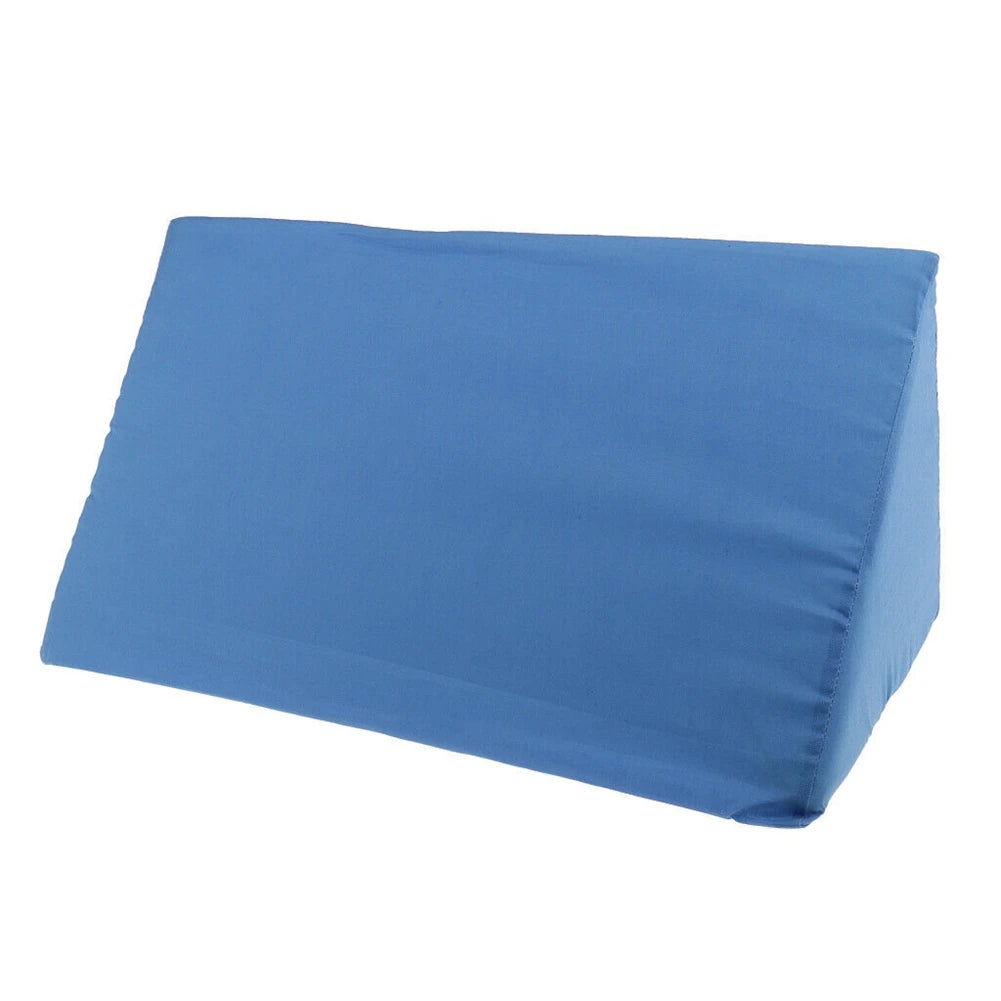 coussin d'élevation bleu mousse mémoire forme incliné support lombaire jambes texture lisse ergonomique