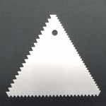 spatules pâtisserie métal blanc dentelé minimaliste ustensiles cuisine gâteau fondant glacage respectueux environnement