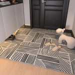 tapis d'entrée extérieur pvc noir blanc motif géométrique moderne antidérapant couloir porte