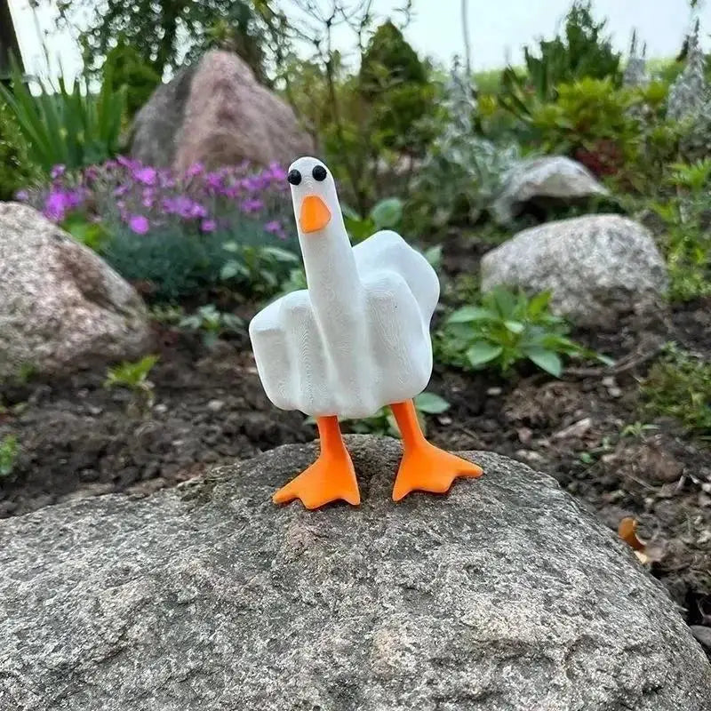 statue résine canard oiseau blanc orange texture rugueuse ailes humoristiques insolites