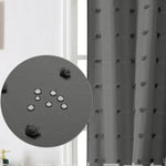 rideau douche moderne motif floral pompons vert clair rose noir crochets