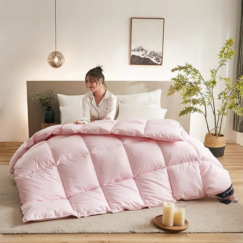 couette blanche moderne polyestère doublée soie cashmere 150x200cm 180x220cm 200x230cm