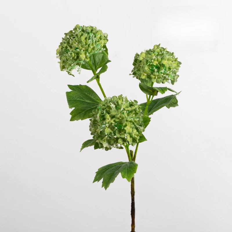décoration intérieure bouquet artificiels hortensias soie violet rouge bleu vert minimaliste mariage anniversaire
