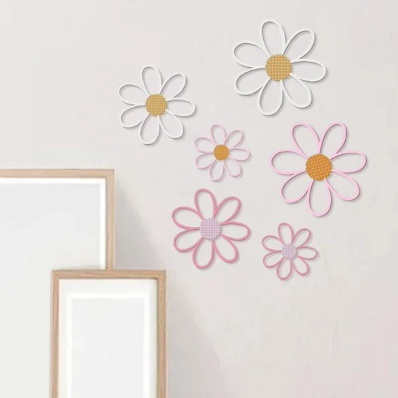 décorations murales fleurs marguerites blanc rose texture tissu moderne enfant champêtre bois
