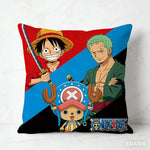 housse coussin One Piece motif Luffy rouge bleu noir polyestère cartoon salon chambre coucher