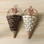 panier suspendu tressé marron artisanal métallique décoration murale rustic