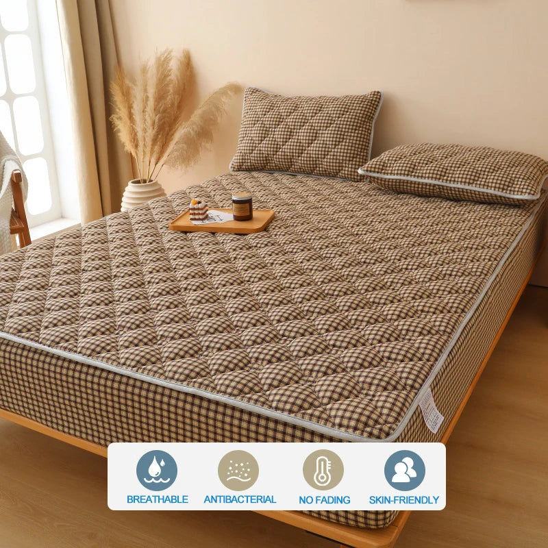 housse matelas matelassée antiallergique antibactérie marron beige gris carreaux tissu coton élastique