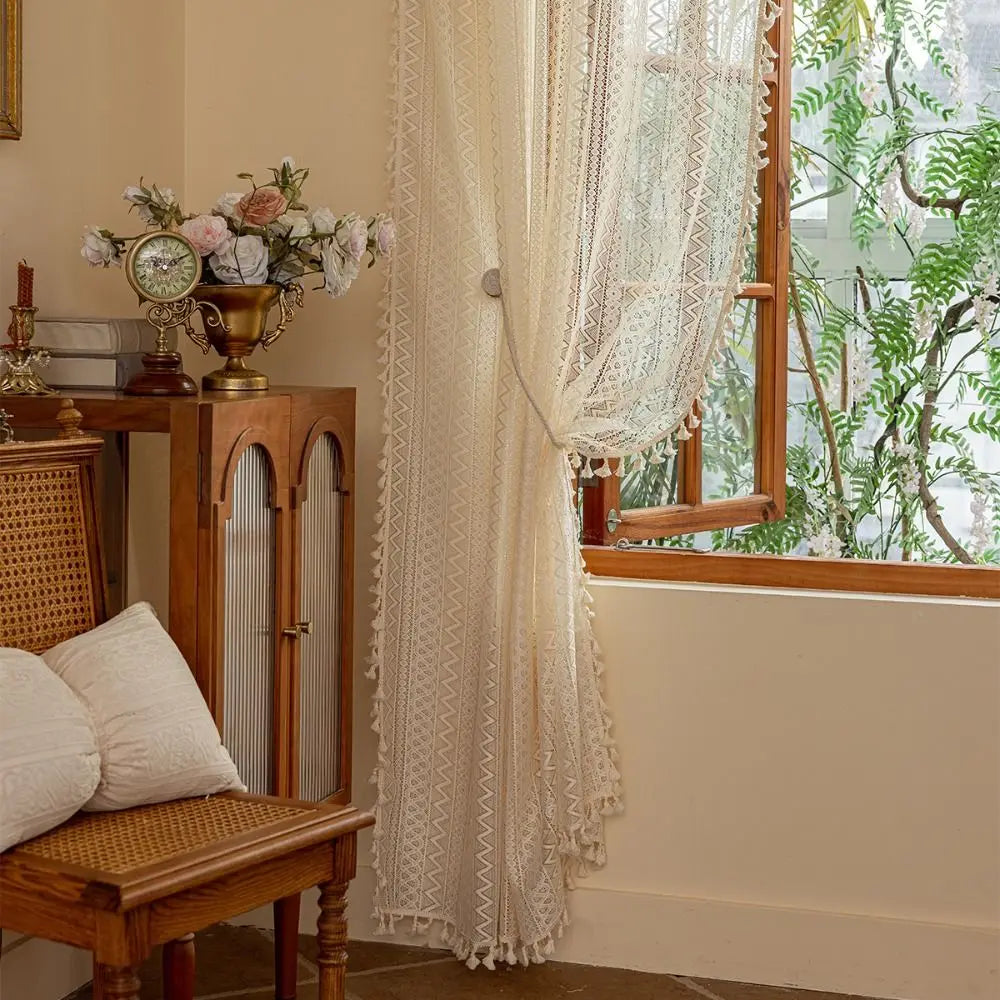 rideau dentelle beige franges transparent vintage romantique maison