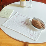 serviettes table blanches imprimées moderne cuillère fourchette assiette croissant respectueux environnement diatomées boue minimaliste