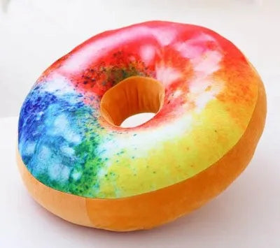 coussin donut forme ronde peluche animée couleurs variées glaçage sucre coloré décoration intérieure sofa