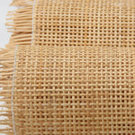 Détail du tissage de la toile de canne naturelle