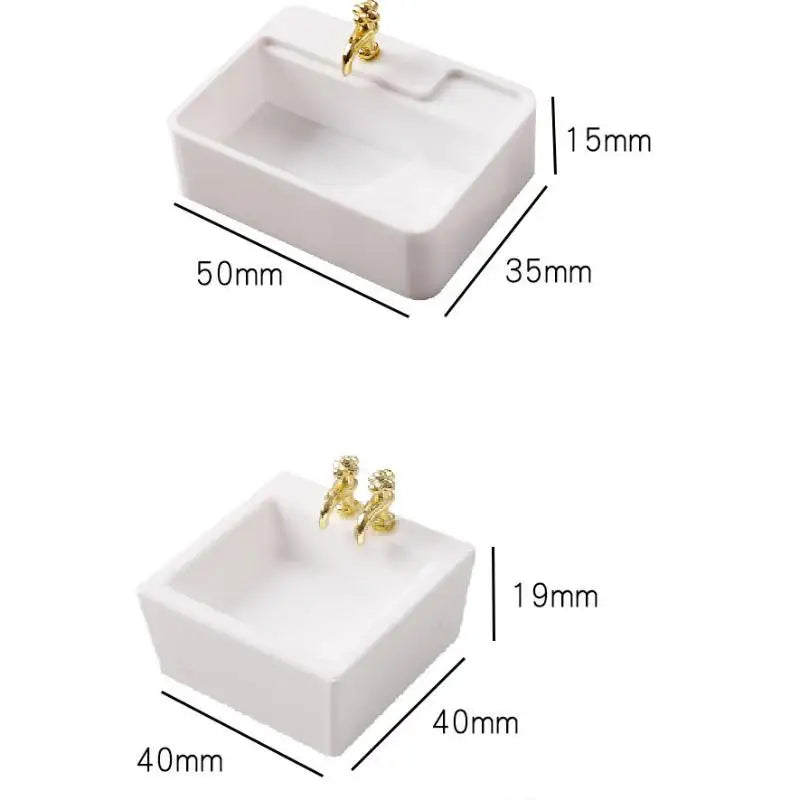 accessoires décoration maison poupée salle bain lavabo miroir moderne chic éléments décoratifs pastel or
