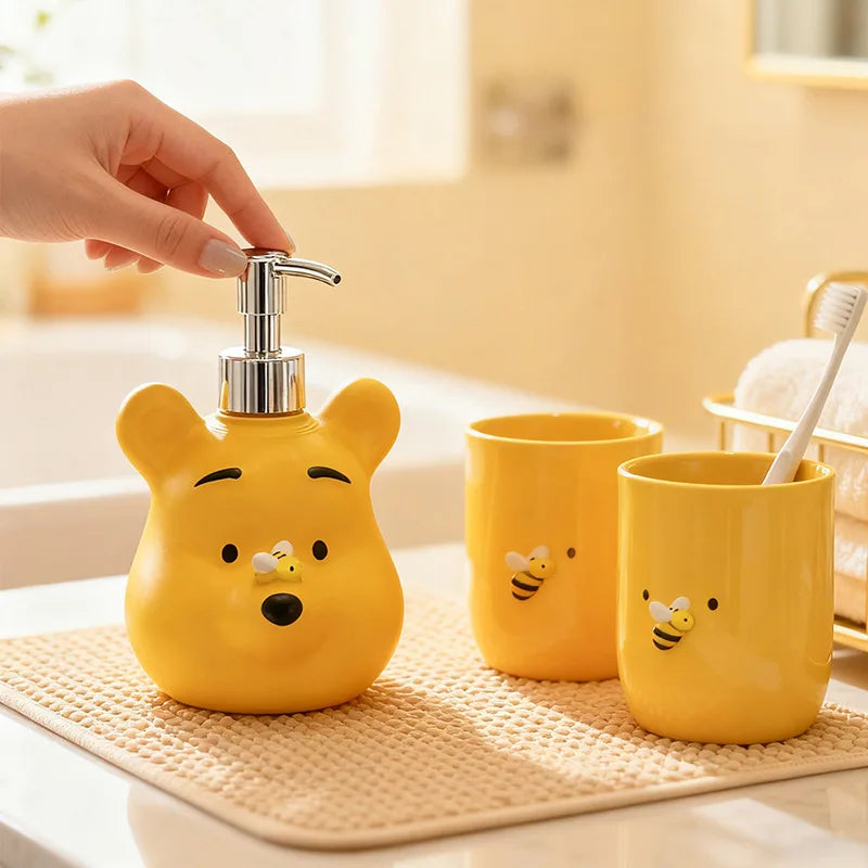 distributeur savon liquide winnie pooh résine jaune sourire abeille cartoon