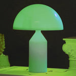 lampe table led moderne blanc orange vert rouge bleu flux lumineux faible éclairage nuit
