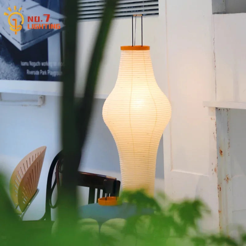 lampe sol moderne blanc beige rayures finies trépied métallique 162cm haute led sans ombre