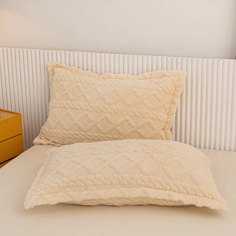 taies d'oreiller jacquard papillons brodés gris bleu rose vert beige violet modernes lit hiver