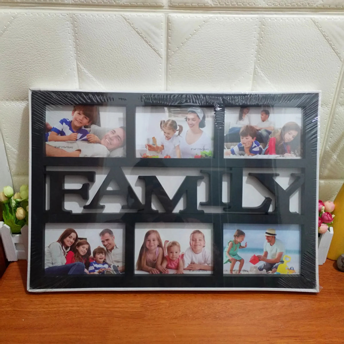 cadre photo multiple six ouvertures decoratif blanc noir motifs coeurs love family