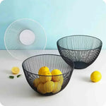 Panier de rangement métal noir avec fruits