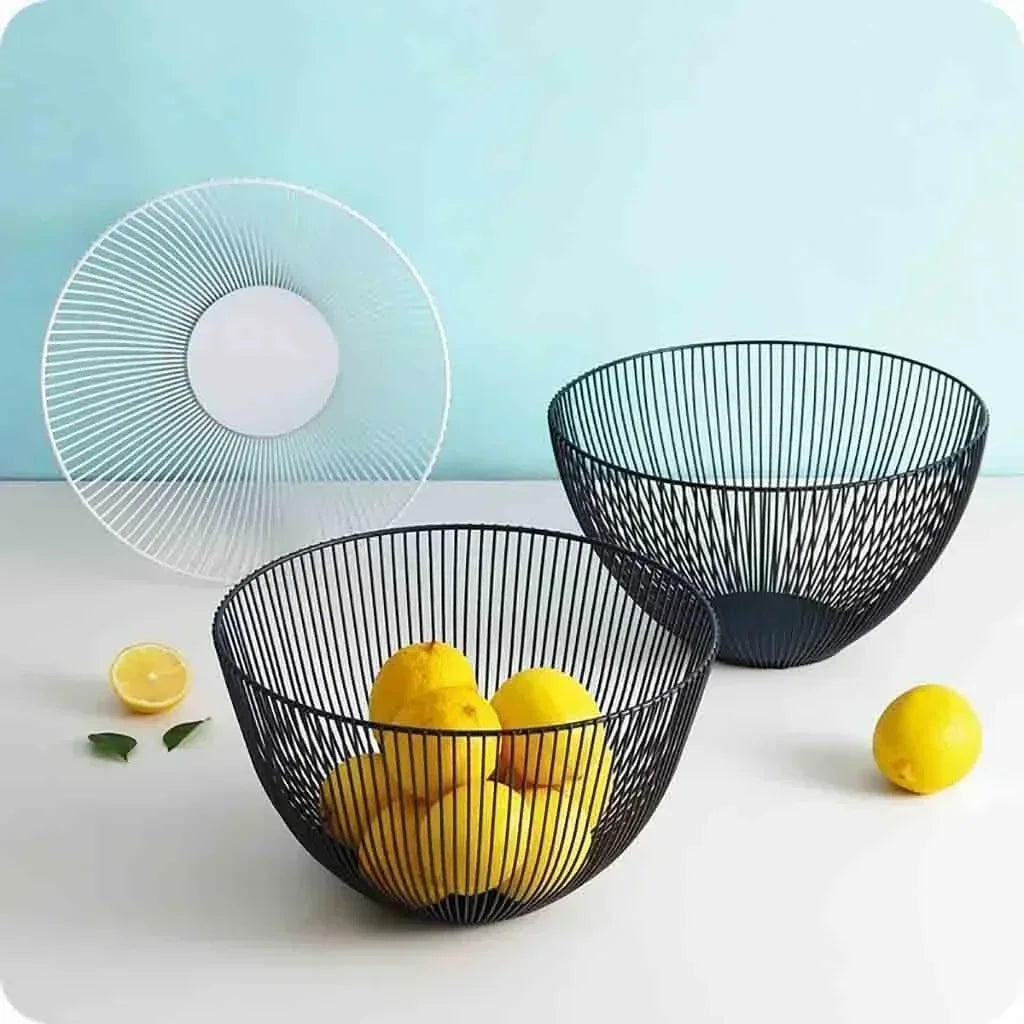 Panier de rangement métal noir avec fruits