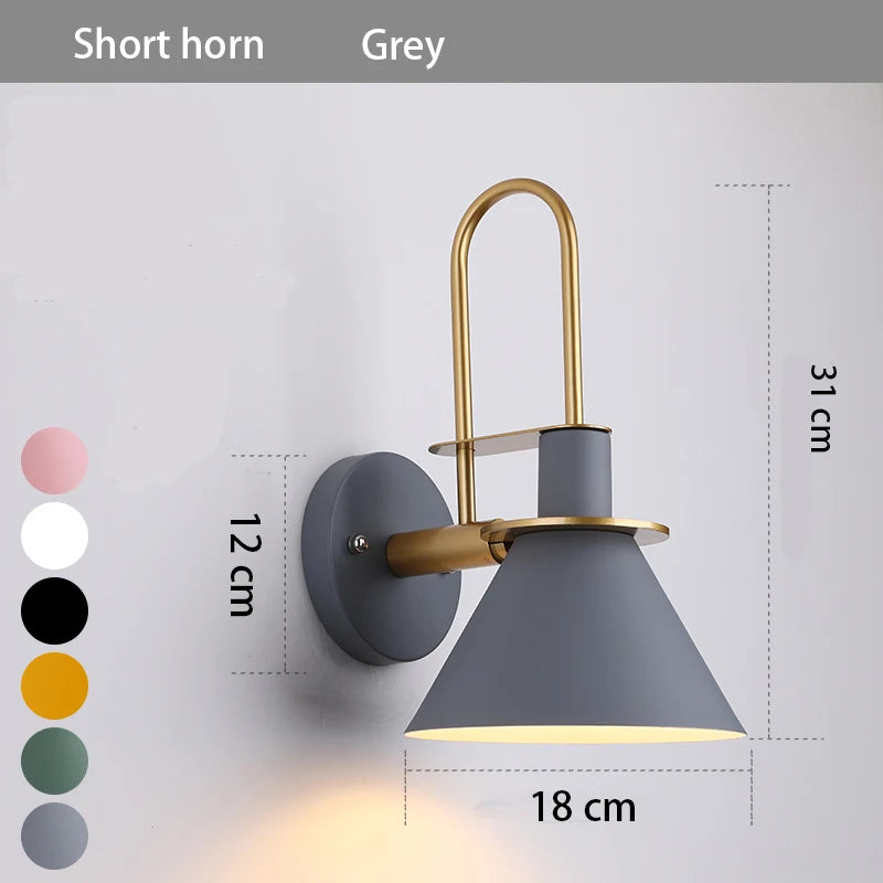 lampe murale moderne conique vis fixation noir blanc rose bleu marine jaune gris minimaliste