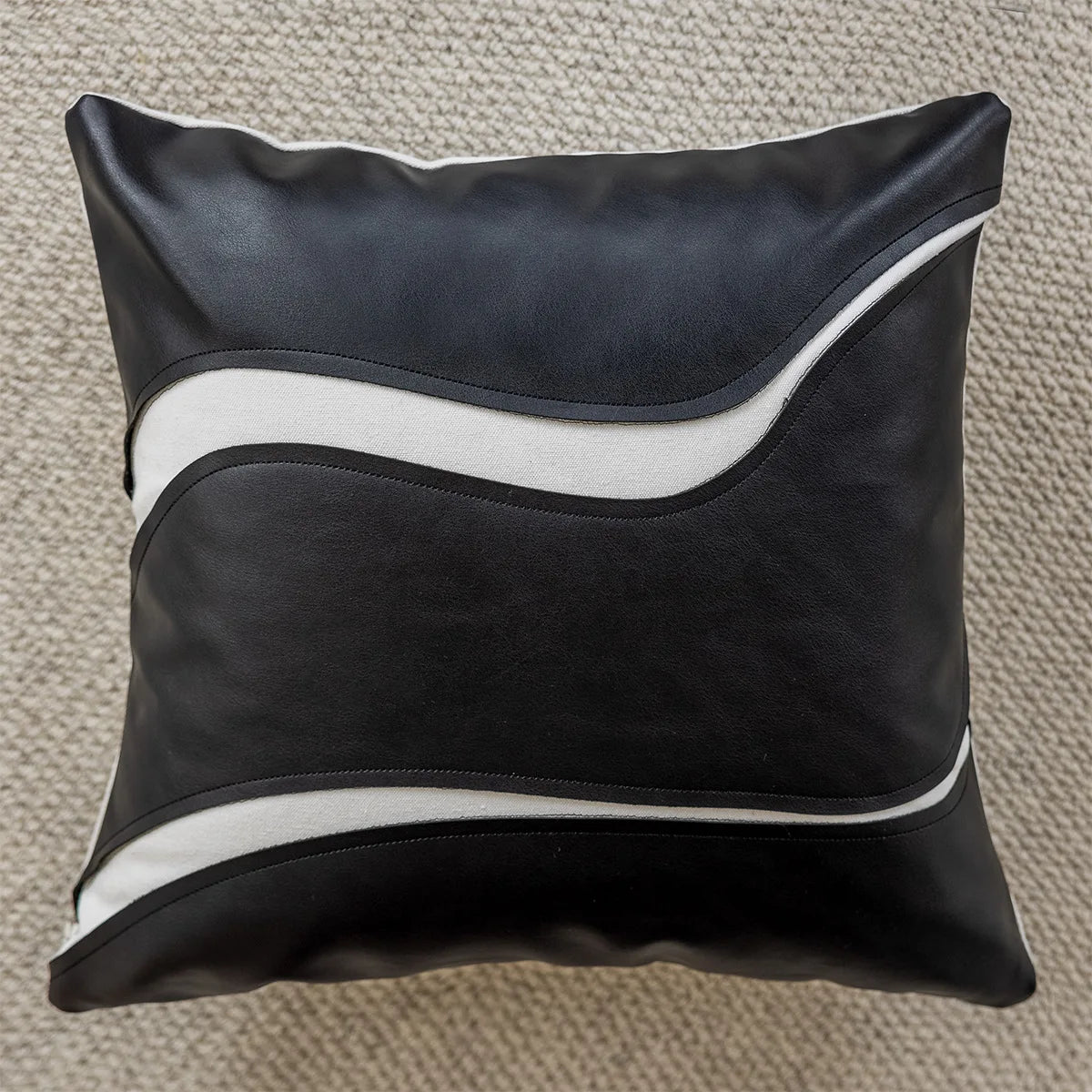 coussin patchwork géométrique polyestère carré contemporain gris noir blanc decoration nordic