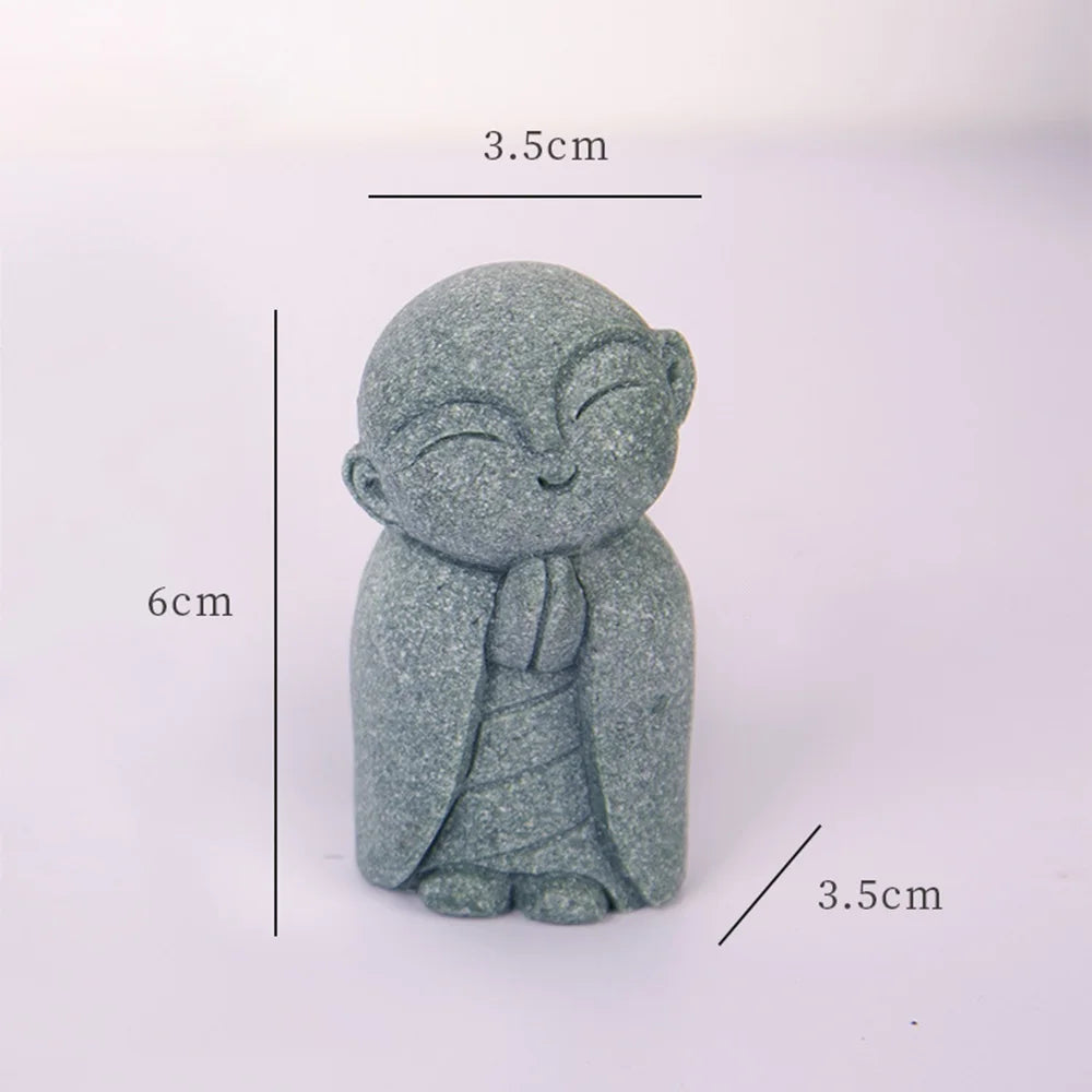statuette bouddha jizo résine gris clair minimaliste moderne décoration jardin sans motif opaque