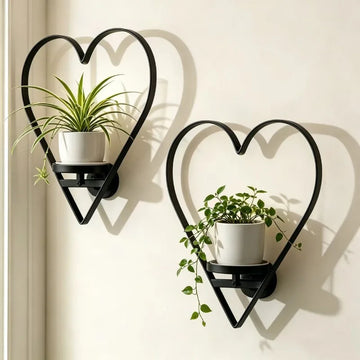 support mural métal forme cœur noir pot plante verte moderne romantique fixations pots céramique
