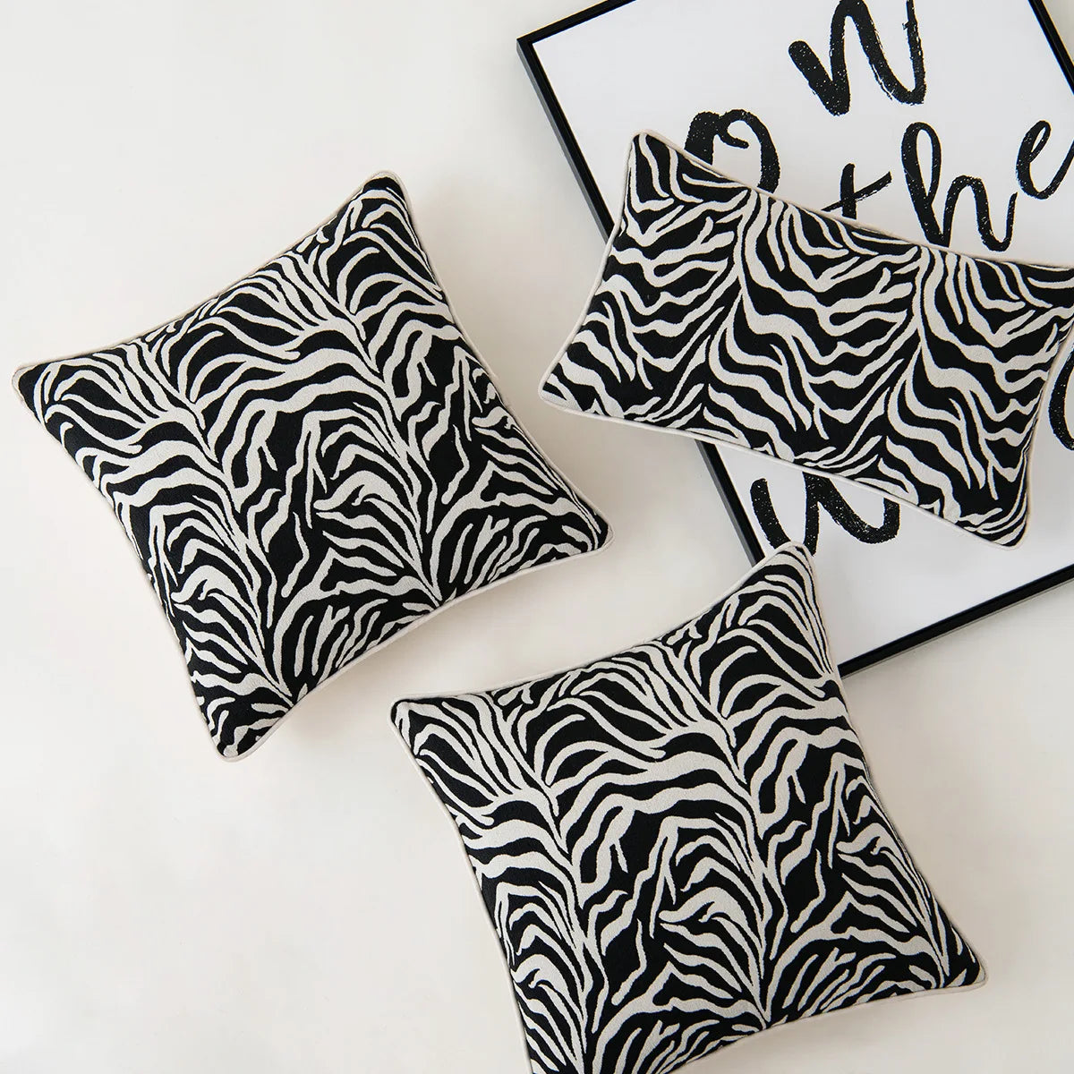 taies d'oreiller jacquard zèbres noires blanches moderne 100 polyester 50x50cm 45x45cm 30x50cm zipper decoration