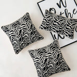 taies d'oreiller jacquard zèbres noires blanches moderne 100 polyester 50x50cm 45x45cm 30x50cm zipper decoration
