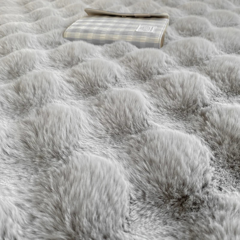 taies d'oreiller polaire synthétique douce gris clair blanc crème hiver lit maison moderne confortable