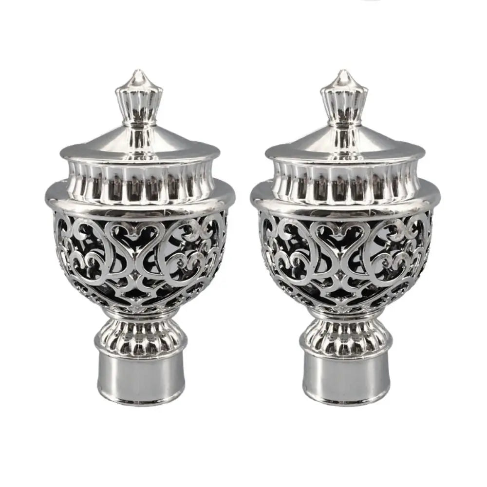 finition rideau blanc orné motifs floraux classique élégant tringle capuchon durable accessoire deco moderne