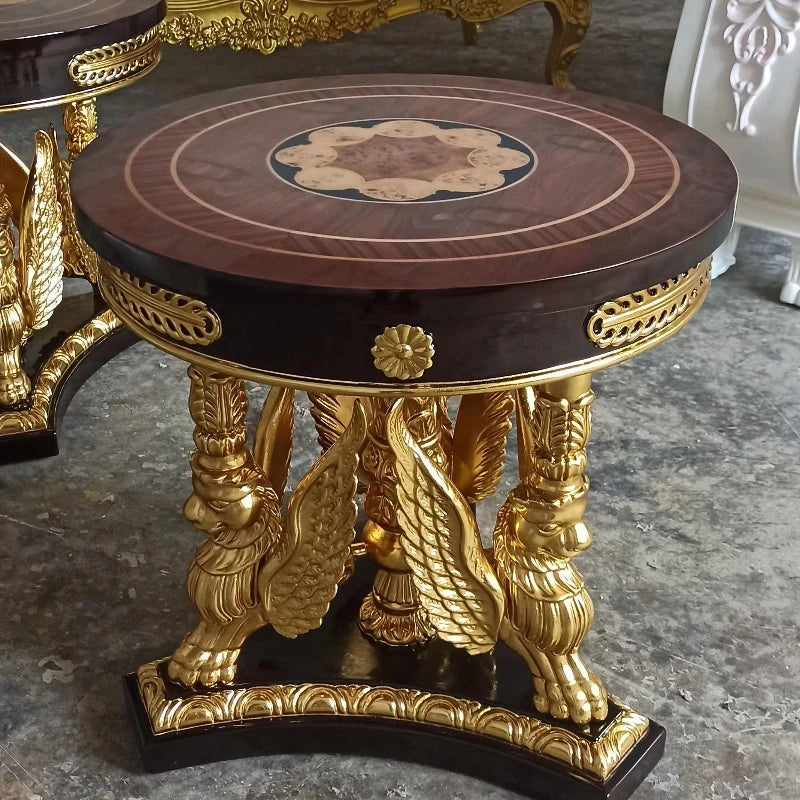 table basse bois clair baroque sculptée ornements dorés
