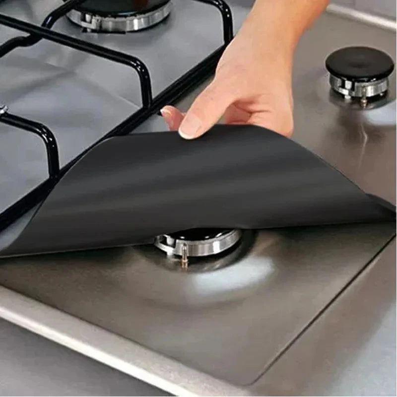 protège plaque cuisinière adhésif gris noir antiadhésif réutilisable moderne ecofriendly