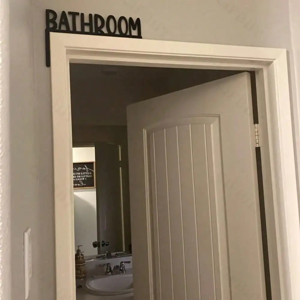 panneau mural moderne minimaliste noir blanc salle bain porte chambre salon décoration accroches clés