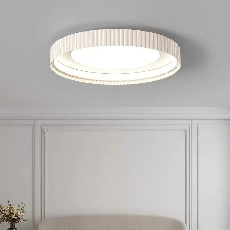 plafonniers led modernes blanc noir rayures verticales éclairage quotidien cuisine salle manger télécommande minimaliste