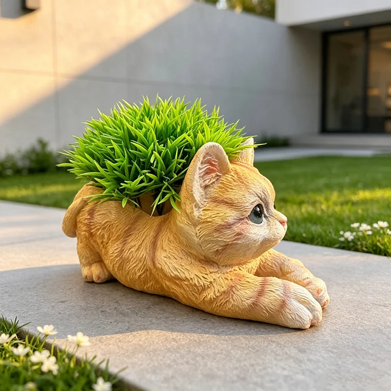 pots fleurs forme chat orange imitation pelage herbe verte extérieur animalier mignon deco jardin