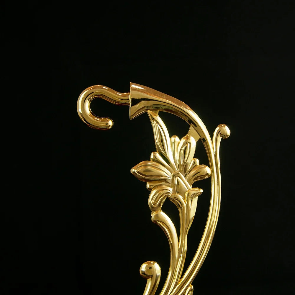 porte plante métal doré floral sculpté classique baroque chaîne pendante