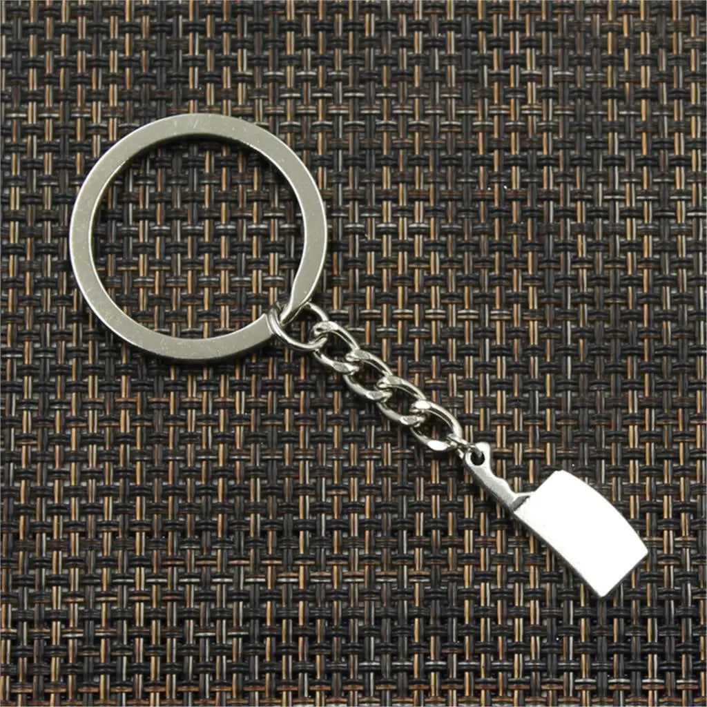 Porte-clés couteau noir style moderne déco intérieur